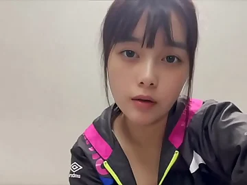 Momoka's mind heads downright blank as she massages her taut Japanese cooch