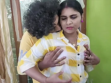 Desi Nymphomaniac Vaishnavy Raj and Sharun Raj get unsociable in their first-ever ever torrid tryst